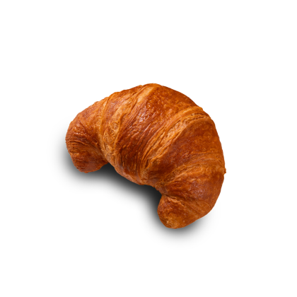 Zlatno-smeđi zakrivljeni croissant s prhkim, sjajnim slojevima na bijeloj pozadini.